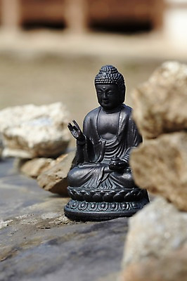 포토 JPG 주간 시설물 건축물 종교 고건축 불교 종교용품 종교건축 종교시설 근접촬영 사람없음 야외 건물 아웃포커스 탑 부처님오신날 돌_바위 사찰 사원 석탑 불상 불교용품 부처 칠장사 국내포토 자연요소 기념일 건축 뷰포인트 비즈니스 촬영기법 시설 안성 파일형식