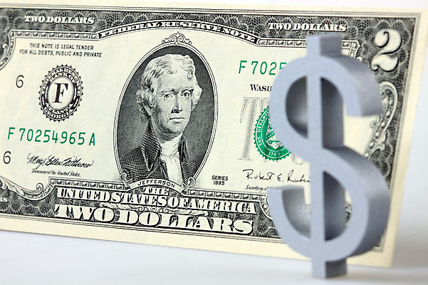 포토 JPG 스튜디오촬영 문자 기호 컨셉 지폐 돈 비즈니스 실내 근접촬영 사람없음 아웃포커스 금융 경제 달러 화폐기호 오브젝트 외화 2달러 국내포토 뷰포인트 촬영기법 내부 재산 화폐 파일형식