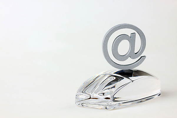 포토 JPG 스튜디오촬영 문자 기호 백그라운드 컨셉 인터넷 비즈니스 유리 실내 사람없음 금융 경제 컴퓨터 마우스 이메일 우편물 오브젝트 골뱅이기호 인터넷기호 국내포토 재질 내부 전자제품 컴퓨터용품 파일형식