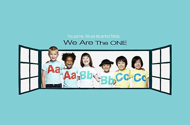 PSD 외국인 편집이미지 여자 기념일 남자 어린이 창문 어깨동무 서기 미소 웃음 사람 소녀 이벤트 소년 여러명 상반신 공휴일 어린이날 5월 즐거움 다문화 5월행사 다문화사회 어린이만 이미지편집 감정 포즈 다수 모션 표정 인종 사회_공동체 날짜 사회이슈 파일형식