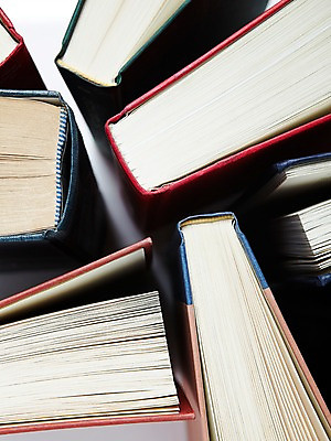 포토 JPG 스튜디오촬영 표지 백그라운드 실내 사람없음 간행물 책 하이앵글 전시 커버 오브젝트 여러권 문학 정리 양장본 꽂이 국내포토 뷰포인트 다수 내부 파일형식