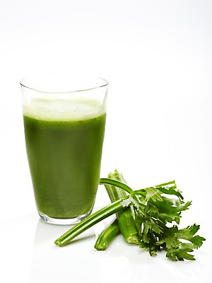 포토 JPG 스튜디오촬영 음료 음식 컬러 채소 잔 실내 사람없음 컵 초록색 주스 야채주스 즙 샐러리 야채즙 채소즙 국내포토 식기 내부 파일형식