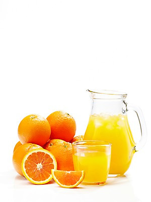 포토 JPG 스튜디오촬영 음료 음식 조각 오렌지 과일 주전자 단면 잔 실내 누끼 사람없음 컵 주스 병 과일주스 오렌지주스 물병 슬라이스 국내포토 식기 주방용품 내부 물통 파일형식