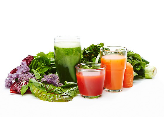 포토 JPG 스튜디오촬영 음료 음식 토마토 채소 잔 실내 누끼 사람없음 컵 주스 당근 다양 야채주스 즙 양배추 청경채 시금치 야채즙 적 채소즙 국내포토 식기 다수 뿌리채소 내부 파일형식