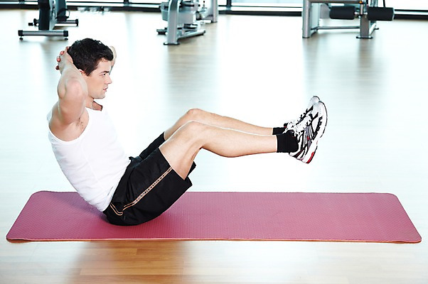 포토 JPG 주간 전신 서양인 외국인 백인 해외기획촬영 라이프스타일 2012년태국 남자 맨라이프 포즈 운동화 몸매관리 근육 실내 건강 한명 사람 앉기 20대 성인 취미 옆모습 운동복 운동 건강관리 운동기구 헬스 헬스장 기구 도구 근육질 윗몸일으키기 복근 복근운동 남자만 남자한명만 성인남자만 청년만 청년남자만 청년남자한명만 성인한명만 성인남자한명만 성인만 맨몸운동 국내포토 자연요소 1 옷 뷰포인트 신발 다이어트 모션 관리 인종 청년 내부 생활 몸매 파일형식