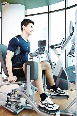 포토 JPG 주간 전신 서양인 외국인 백인 해외기획촬영 라이프스타일 2012년태국 남자 맨라이프 운동화 몸매관리 창문 실내 건강 한명 사람 앉기 20대 성인 취미 옆모습 운동복 운동 건강관리 운동기구 헬스 헬스장 기구 도구 웨이트트레이닝 연습 이너타이 이너타이머신 하체운동 남자만 남자한명만 성인남자만 청년만 청년남자만 청년남자한명만 성인한명만 성인남자한명만 성인만 국내포토 자연요소 1 옷 뷰포인트 신발 다이어트 모션 관리 인종 청년 내부 생활 파일형식