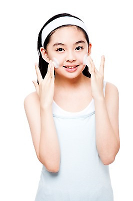 포토 JPG 스튜디오촬영 학생 라이프스타일 여학생 여자 중학생 청소년 실내 한명 미소 웃음 누끼 사람 동양인 상반신 앞모습 10대 민소매 뷰티 십대라이프스타일 깨끗함 한국인 머리띠 세수 순수 여중생 바르기 클렌징 청순 클렌징폼 여자만 여자한명만 십대만 십대여자만 십대여자한명만 국내포토 1 뷰포인트 컨셉 상의 장신구 모션 표정 인종 내부 생활 청결 세안용품 파일형식