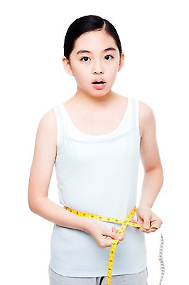 포토 JPG 스튜디오촬영 학생 라이프스타일 여학생 여자 몸매관리 다이어트 중학생 청소년 실내 줄자 한명 서기 들기 누끼 사람 동양인 상반신 앞모습 10대 민소매 뷰티 십대라이프스타일 한국인 순수 측정 여중생 치수 사이즈 치수재기 허리사이즈 청순 허리측정 여자만 여자한명만 십대만 십대여자만 십대여자한명만 국내포토 1 뷰포인트 컨셉 상의 모션 자 건강 인종 내부 생활 파일형식