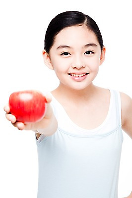 포토 JPG 스튜디오촬영 학생 라이프스타일 여학생 여자 음식 몸매관리 다이어트 과일 중학생 청소년 실내 한명 미소 웃음 들기 누끼 사람 동양인 상반신 앞모습 10대 빨간색 민소매 뷰티 십대라이프스타일 한국인 사과 순수 여중생 청순 여자만 여자한명만 십대만 십대여자만 십대여자한명만 국내포토 1 뷰포인트 컬러 컨셉 상의 모션 표정 건강 인종 내부 생활 파일형식