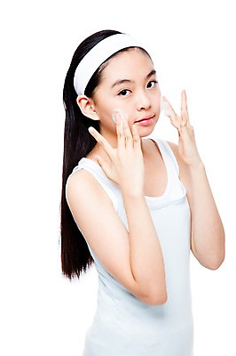 포토 JPG 스튜디오촬영 학생 라이프스타일 긴머리 여학생 여자 중학생 청소년 실내 한명 누끼 사람 동양인 상반신 옆모습 10대 민소매 뷰티 십대라이프스타일 깨끗함 한국인 머리띠 세수 순수 여중생 바르기 클렌징 청순 클렌징폼 여자만 여자한명만 십대만 십대여자만 십대여자한명만 국내포토 1 헤어스타일 뷰포인트 컨셉 상의 장신구 모션 인종 내부 생활 청결 세안용품 파일형식