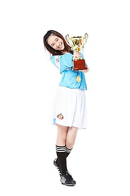 포토 JPG 스튜디오촬영 전신 외국인 해외기획촬영 학생 라이프스타일 긴머리 2012년태국 여학생 여자 스포츠 운동화 유니폼 청소년 여고생 고등학생 실내 한명 서기 미소 웃음 들기 누끼 사람 동양인 앞모습 10대 운동복 운동 십대라이프스타일 미식축구 축구 우승 니삭스 상 트로피 메달 열정 축구복 축구화 금메달 여자만 여자한명만 십대만 십대여자만 십대여자한명만 국내포토 1 헤어스타일 옷 감정 뷰포인트 신발 축구용품 모션 양말 표정 건강 인종 내부 생활 구기 최고 상_우승 상패 상_상패 파일형식