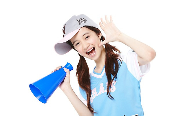 포토 JPG 스튜디오촬영 외국인 해외기획촬영 모자 학생 라이프스타일 긴머리 2012년태국 여학생 여자 스포츠 유니폼 응원 모션 청소년 양갈래머리 여고생 고등학생 실내 한명 미소 웃음 들기 누끼 사람 동양인 손짓 상반신 앞모습 10대 캐주얼 운동복 운동 십대라이프스타일 확성기 야구 응원용품 치어리더 열정 야구모자 서포터즈 응원나팔 야구복 여자만 여자한명만 십대만 십대여자만 십대여자한명만 국내포토 모자_잡화 1 헤어스타일 잡화 옷 감정 뷰포인트 표정 건강 인종 내부 생활 구기 야구용품 오브젝트 파일형식