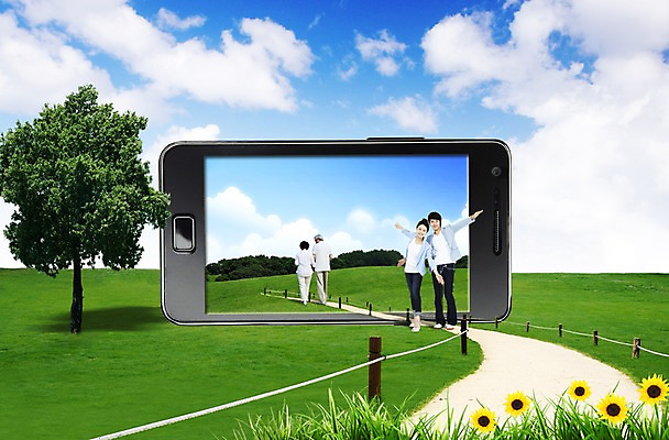 전신 PSD 나무 식물 구름 편집이미지 부부 커플 여자 할아버지 노년 남자 꽃 길 할머니 하늘 모바일 무선통신 해바라기 거리 서기 미소 웃음 사람 손짓 잔디 초원 여러명 성인 스마트폰 핸드폰 노부부 통신기기 산책로 쌍 풀 전화기 스마트 소통 노인만 성인만 이미지편집 자연요소 다수 컨셉 통신 관계 모션 표정 전자제품 스마트기기 기계 파일형식