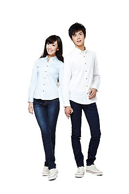 포토 JPG 스튜디오촬영 전신 외국인 해외기획촬영 학생 라이프스타일 커플 여자 남자 대학생 포즈 2011년중국 대학생라이프 실내 서기 미소 웃음 누끼 사람 동양인 20대 성인 두명 라이프 앞모습 캐주얼 친구 중국인 손잡기 청년만 성인만 국내포토 옷 뷰포인트 관계 모션 표정 인종 청년 내부 생활 파일형식