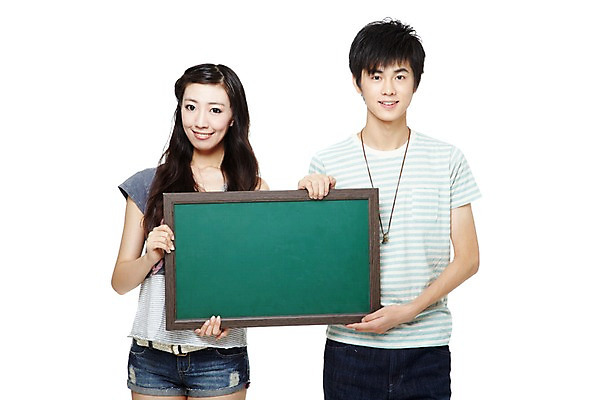 포토 JPG 스튜디오촬영 외국인 해외기획촬영 학생 라이프스타일 배너 커플 여자 남자 대학생 포즈 2011년중국 대학생라이프 안내 사각프레임 프레임 광고판 알림판 실내 틀 서기 미소 웃음 들기 누끼 사람 동양인 상반신 20대 성인 두명 라이프 캐주얼 친구 중국인 칠판 알림 청년만 성인만 국내포토 옷 관계 모션 표정 인종 청년 내부 생활 사각형 판 파일형식