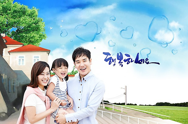 PSD 나무 식물 편집이미지 라이프스타일 응시 여자 남자 딸 행복 어린이 가로등 가족 안기 하늘 엄마 남편 주택 함께함 가족애 서기 미소 웃음 사람 소녀 잔디 초원 상반신 성인 건물 라이프 세명 부모 계단 화목 한국인 자녀 하트 아내 아빠 즐거움 이미지편집 모양 건축물 시선 공공시설 감정 컨셉 관계 모션 표정 사랑 동양인 생활 파일형식