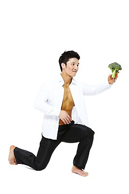 포토 JPG 스튜디오촬영 전신 라이프스타일 남자 음식 맨라이프 포즈 몸매관리 다이어트 채소 모션 맨발 근육 실내 건강 식이요법 한명 미소 웃음 들기 누끼 사람 동양인 정장 턱시도 20대 성인 옆모습 운동 건강관리 헬스 한국인 무릎꿇기 브로콜리 채식 남자만 남자한명만 성인남자만 청년만 청년남자만 청년남자한명만 성인한명만 성인남자한명만 성인만 국내포토 1 옷 뷰포인트 발 표정 관리 인종 청년 내부 생활 파일형식
