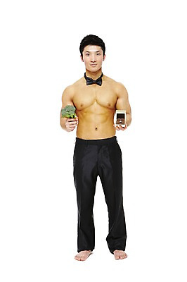 포토 JPG 스튜디오촬영 전신 라이프스타일 남자 음식 맨라이프 컨셉 프로포즈 몸매관리 다이어트 채소 맨발 나비넥타이 근육 상의탈의 실내 건강 식이요법 한명 서기 들기 누끼 사람 동양인 정장 20대 성인 앞모습 운동 건강관리 헬스 한국인 반지 브로콜리 채식 남자만 남자한명만 성인남자만 청년만 청년남자만 청년남자한명만 성인한명만 성인남자한명만 성인만 국내포토 1 옷 뷰포인트 장신구 모션 발 넥타이 탈의 관리 인종 청년 내부 생활 파일형식