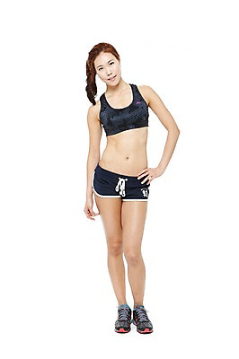 포토 JPG 스튜디오촬영 전신 라이프스타일 여자 허리손 운동화 몸매관리 다이어트 실내 건강 한명 서기 누끼 사람 동양인 20대 성인 앞모습 운동복 운동 건강관리 한국인 탱크톱 날씬함 여자만 여자한명만 성인여자만 청년만 청년여자만 성인한명만 청년여자한명만 성인여자한명만 성인만 국내포토 1 옷 뷰포인트 포즈 신발 상의 모션 관리 인종 청년 내부 생활 몸매 파일형식
