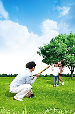 전신 PSD 나무 식물 구름 편집 편집이미지 라이프스타일 여자 남자 딸 행복 아들 어린이 공 가족 놀이 하늘 엄마 함께함 서기 미소 웃음 사람 앉기 동양인 소녀 소년 잔디 여러명 성인 30대 부모 소풍 화목 유치원생 야구 한국인 야구방망이 게임 글러브 글로브 자녀 야구글러브 아빠 야구공 이미지편집 자연요소 감정 스포츠용품 장갑 다수 컨셉 관계 모션 표정 인종 생활 장년 야외활동 구기 야구용품 파일형식