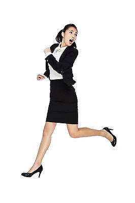 포토 JPG 스튜디오촬영 전신 외국인 해외기획촬영 직업 우먼라이프 라이프스타일 2012년태국 여자 구두 포즈 비즈니스 모션 실내 한명 누끼 사람 동양인 정장 20대 성인 옆모습 치마 달리기 직장인 비즈니스우먼 뒤돌아보기 바쁨 여자만 여자한명만 성인여자만 청년만 청년여자만 성인한명만 청년여자한명만 성인여자한명만 성인만 국내포토 1 옷 뷰포인트 신발 하의 인종 청년 내부 생활 파일형식