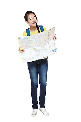 포토 JPG 스튜디오촬영 전신 외국인 해외기획촬영 우먼라이프 라이프스타일 긴머리 응시 2012년태국 여자 여행 운동화 지도 가방 배낭 땋은머리 실내 한명 서기 미소 웃음 들기 누끼 사람 동양인 20대 성인 앞모습 캐주얼 청바지 즐거움 배낭여행 여행지도 길찾기 여자만 여자한명만 성인여자만 청년만 청년여자만 성인한명만 청년여자한명만 성인여자한명만 성인만 국내포토 1 헤어스타일 시선 잡화 옷 감정 뷰포인트 신발 바지 모션 표정 인종 청년 내부 생활 파일형식