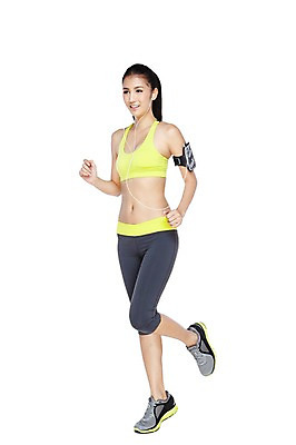 포토 JPG 스튜디오촬영 전신 외국인 해외기획촬영 우먼라이프 라이프스타일 2012년태국 여자 음악 이어폰 포즈 운동화 실내 건강 한명 미소 웃음 누끼 사람 동양인 20대 성인 옆모습 스마트폰 운동복 민소매 달리기 조깅 운동 음악감상 감상 듣기 목표 탱크톱 암밴드 의료성형뷰티 여자만 여자한명만 성인여자만 청년만 청년여자만 성인한명만 청년여자한명만 성인여자한명만 성인만 국내포토 1 옷 뷰포인트 음향기기 신발 컨셉 상의 모션 문화예술 표정 인종 청년 내부 생활 핸드폰 스마트기기 파일형식