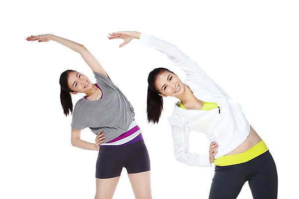 포토 JPG 스튜디오촬영 외국인 해외기획촬영 우먼라이프 라이프스타일 2012년태국 여자 허리손 포즈 실내 건강 서기 누끼 사람 동양인 20대 성인 두명 앞모습 친구 운동복 운동 손들기 스트레칭 목표 체조 맨손체조 옆구리운동 의료성형뷰티 여자만 성인여자만 청년만 청년여자만 성인만 국내포토 옷 뷰포인트 컨셉 관계 모션 인종 청년 내부 생활 파일형식