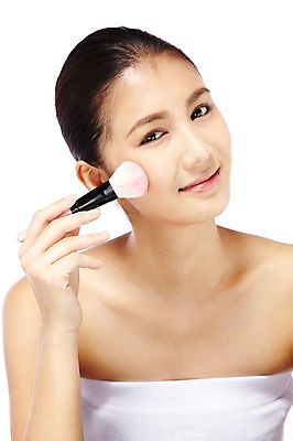 포토 JPG 스튜디오촬영 외국인 해외기획촬영 우먼라이프 라이프스타일 2012년태국 여자 실내 한명 들기 누끼 사람 동양인 상반신 20대 성인 앞모습 화장 뷰티 화장용품 붓 튜브탑 볼터치 청순 의료성형뷰티 여자만 여자한명만 성인여자만 청년만 청년여자만 성인한명만 청년여자한명만 성인여자한명만 성인만 국내포토 1 뷰포인트 컨셉 상의 모션 인종 청년 내부 생활 미용용품 파일형식