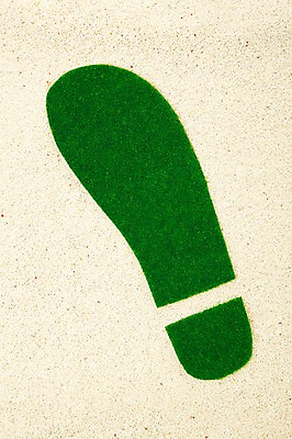 포토 JPG 스튜디오촬영 식물 모래 컬러 백그라운드 신발 발 실내 잔디 사람없음 초록색 하이앵글 발자국 흔적 식물백그라운드 발바닥 국내포토 뷰포인트 자국 내부 신체부위 파일형식