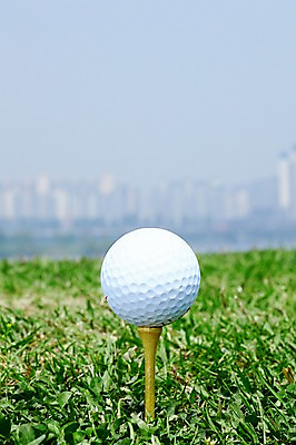 포토 JPG 주간 식물 건축물 스포츠용품 스포츠 컬러 백그라운드 골프 스포츠시설 필드 레저 골프공 골프용품 빌딩 잔디 초원 사람없음 야외 건물 아웃포커스 초록색 레포츠 고층빌딩 풀 식물백그라운드 한강시민공원 국내포토 자연요소 공원 건축 공 촬영기법 구기 오브젝트 한강 시설 파일형식