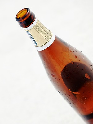 포토 JPG 주간 해외기획촬영 2012년태국 계절 모래 여행 태국 맥주 근접촬영 해변 사람없음 야외 아웃포커스 여름 여름휴가 바캉스 모래사장 동남아시아 거품 알코올 병 맥주병 맥주거품 코사멧 코사멧해변 국내포토 자연요소 식기 아시아 바다 뷰포인트 술병 휴가 주류 촬영기법 파일형식 여름_계절