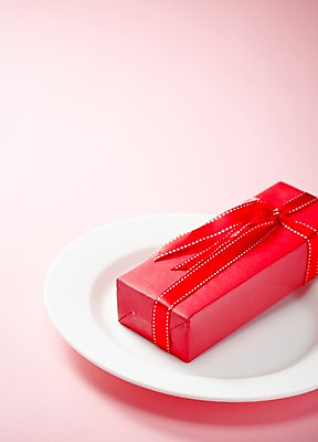 포토 JPG 스튜디오촬영 그릇 식기 접시 생활용품 백그라운드 포장 주방용품 실내 선물 사람없음 선물상자 상자 하이앵글 포장상자 국내포토 뷰포인트 내부 오브젝트 파일형식