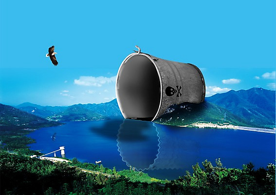 PSD 나무 식물 동물 구름 편집이미지 한마리 호수 자연 조류 하늘 산 해골 통 풍경 사람없음 물 강 환경 손상 비행 환경오염 오염 폐기물 위험 양동이 언덕 독수리 수질오염 이미지편집 자연요소 1 컨셉 뼈 쓰레기 생태계 파일형식