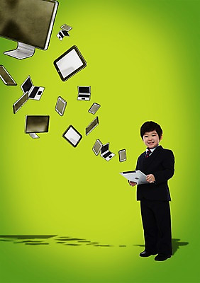 전신 PSD 편집이미지 어린이교육 교육 남자 어린이 비즈니스 무선통신 한명 서기 미소 웃음 들기 사람 동양인 소년 노트북 전자제품 스마트폰 핸드폰 스마트기기 태블릿 모니터 한국인 키즈비즈니스 남자만 남자한명만 어린이만 소년만 소년한명만 이미지편집 1 통신 모션 표정 인종 컴퓨터 파일형식