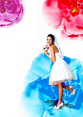 전신 PSD 서양인 외국인 백인 편집이미지 드레스 여자 꽃 행복 신부 구두 부케 웨딩드레스 결혼 면사포 사랑 한명 서기 미소 웃음 들기 사람 성인 옆모습 축하 미니드레스 여자만 여자한명만 성인여자만 성인만 이미지편집 식물 1 옷 감정 뷰포인트 꽃다발 신발 컨셉 모션 표정 인종 이벤트 결혼소품 파일형식