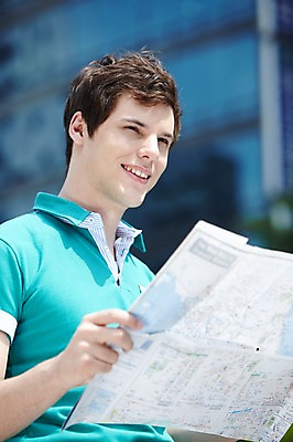 포토 JPG 주간 서양인 외국인 백인 라이프스타일 응시 남자 여행 지도 서울 한국 한명 미소 웃음 들기 사람 빌딩 상반신 20대 성인 야외 옆모습 아웃포커스 캐주얼 여행객 도시 청계천 여행지도 국내여행 남자만 남자한명만 성인남자만 청년만 청년남자만 청년남자한명만 성인한명만 성인남자한명만 성인만 국내포토 자연요소 1 시선 옷 아시아 뷰포인트 모션 촬영기법 표정 인종 청년 건물 생활 강 랜드마크 파일형식