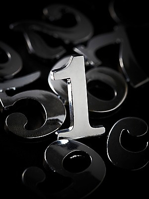 포토 JPG 스튜디오촬영 문자 1 어린이교육 교육 백그라운드 2 실내 사람없음 장난감 숫자 놀이용품 9 6 오브젝트 아라비아숫자 글자교육 5 수학교육 7 세운 숫자놀이 국내포토 놀이 내부 수학 파일형식