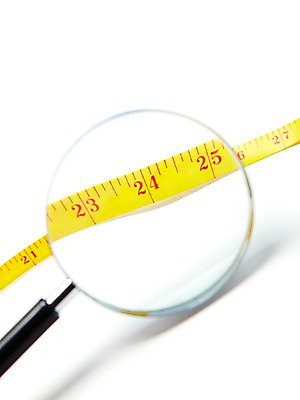 포토 JPG 스튜디오촬영 돋보기 실내 줄자 자 누끼 사람없음 숫자 도구 공구 관찰 확대 크기 측정 오브젝트 눈금 치수 사이즈 치수재기 길이 인치 국내포토 문자 모션 문구용품 내부 파일형식