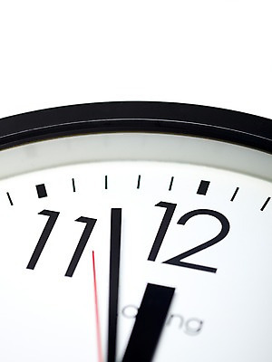 포토 JPG 스튜디오촬영 시계 생활용품 실내 누끼 사람없음 숫자 시간 시곗바늘 벽시계 오브젝트 눈금 아날로그 분침 시침 숫자판 초침 국내포토 문자 내부 파일형식