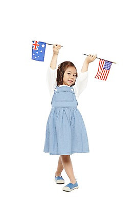 포토 JPG 스튜디오촬영 전신 외국인 해외기획촬영 라이프스타일 2012년태국 원피스 여자 어린이교육 교육 나라 어린이라이프 어린이 실내 한명 서기 미소 웃음 들기 누끼 사람 소녀 앞모습 치마 귀여움 미국 유치원 유치원생 깃발 호주 성조기 국기 즐거움 호주국기 여자만 여자한명만 어린이만 소녀만 소녀한명만 국내포토 1 옷 감정 뷰포인트 컨셉 북아메리카 모션 하의 표정 인종 내부 생활 오세아니아 파일형식