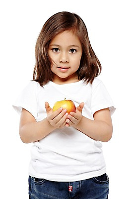 포토 JPG 스튜디오촬영 외국인 해외기획촬영 라이프스타일 웰빙 2012년태국 여자 어린이라이프 어린이 음식 과일 자연 실내 건강 한명 서기 들기 누끼 사람 소녀 상반신 앞모습 농작물 귀여움 환경 유치원 유치원생 반팔티셔츠 청바지 신선 사과 친환경 유기농 여자만 여자한명만 어린이만 소녀만 소녀한명만 국내포토 1 교육 뷰포인트 컨셉 티셔츠 농업 바지 모션 인종 내부 생활 생태계 파일형식