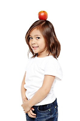 포토 JPG 스튜디오촬영 외국인 해외기획촬영 라이프스타일 웰빙 2012년태국 여자 어린이라이프 어린이 음식 포즈 과일 자연 실내 건강 한명 서기 미소 웃음 들기 누끼 사람 소녀 상반신 옆모습 농작물 귀여움 환경 유치원 유치원생 반팔티셔츠 청바지 신선 사과 균형 친환경 유기농 머리위 여자만 여자한명만 어린이만 소녀만 소녀한명만 국내포토 1 교육 뷰포인트 컨셉 티셔츠 농업 바지 모션 표정 인종 내부 생활 생태계 파일형식