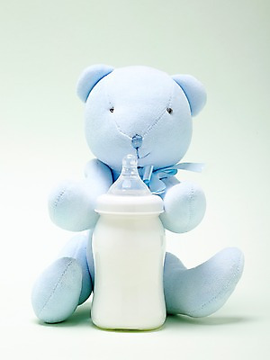 포토 JPG 스튜디오촬영 잡화 인형 생활용품 실내 통 사람없음 장난감 놀이용품 곰인형 아기용품 우유 우유병 젖병 병 오브젝트 분유 국내포토 식기 병_용기 유제품 내부 파일형식