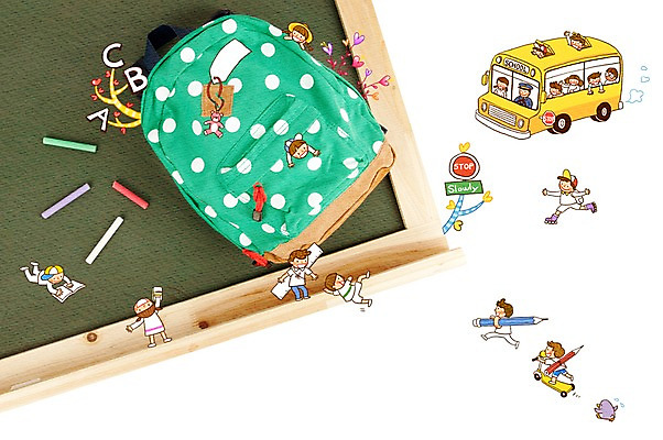 PSD 나무 식물 편집 편집이미지 여자 어린이교육 교육 남자 꽃 어린이 교통수단 가방 포토일러 버스 책가방 합성일러스트 미소 웃음 사람 소녀 소년 여러명 책 스쿨라이프 꼬리표 칠판 표지판 스쿨버스 심볼 분필 가격표 백묵 어린이만 이미지편집 라이프스타일 잡화 육상교통 다수 교통 학교 대중교통 알림판 표정 라벨 초크 파일형식