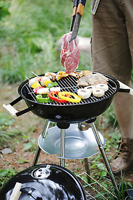 포토 JPG 주간 라이프스타일 남자 음식 여행 피망 휴식 새우 집게 육류 요리 한명 사람 성인 야외 아웃포커스 버섯 캠핑 다리 꼬치 그릴 숲속 숲 바비큐 구이 상쾌 취사 남자만 남자한명만 성인남자만 성인만 국내포토 자연요소 1 감정 컨셉 채소 식재료 주방용품 레저 촬영기법 갑각류 생활 신체부위 요리중 파일형식