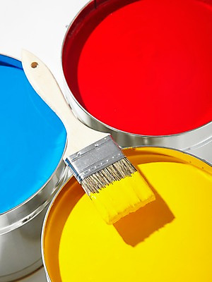 포토 JPG 스튜디오촬영 컬러 생활용품 백그라운드 페인팅 실내 통 사람없음 빨간색 파란색 노란색 페인트 물감 미술도구 도구 붓 페인트칠 양동이 가득함 페인트통 페인트붓 페인팅도구 국내포토 내부 오브젝트 파일형식