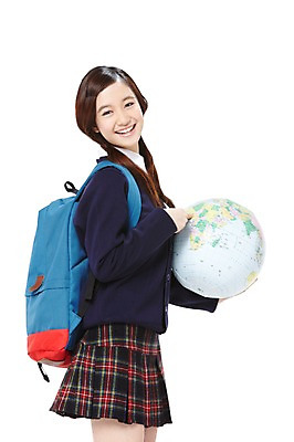 포토 JPG 스튜디오촬영 외국인 해외기획촬영 학생 라이프스타일 긴머리 2012년태국 여학생 여자 교육 교복 지구 가방 배낭 청소년 양갈래머리 여고생 고등학생 책가방 실내 한명 서기 미소 웃음 들기 누끼 사람 동양인 옆모습 10대 세계 글로벌 지구본 스쿨라이프 십대라이프스타일 여자만 여자한명만 십대만 십대여자만 십대여자한명만 국내포토 1 헤어스타일 잡화 옷 뷰포인트 학교 모션 표정 인종 내부 생활 파일형식