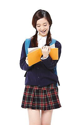 포토 JPG 스튜디오촬영 외국인 해외기획촬영 학생 라이프스타일 긴머리 응시 2012년태국 여학생 여자 교육 교복 가방 배낭 청소년 양갈래머리 여고생 고등학생 교재 책가방 실내 한명 서기 미소 웃음 들기 누끼 사람 동양인 앞모습 10대 책 독서 스쿨라이프 십대라이프스타일 여자만 여자한명만 십대만 십대여자만 십대여자한명만 국내포토 1 헤어스타일 시선 잡화 옷 뷰포인트 학교 모션 표정 인종 내부 생활 파일형식