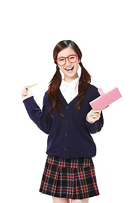 포토 JPG 스튜디오촬영 외국인 해외기획촬영 학생 라이프스타일 긴머리 2012년태국 여학생 여자 교육 교복 안경 청소년 양갈래머리 여고생 고등학생 실내 한명 서기 미소 웃음 들기 누끼 사람 동양인 앞모습 10대 연필 스쿨라이프 십대라이프스타일 다이어리 기록 여자만 여자한명만 십대만 십대여자만 십대여자한명만 안경낌 국내포토 1 헤어스타일 잡화 옷 뷰포인트 학교 모션 학용품 표정 인종 내부 생활 필기구 사무용품 파일형식